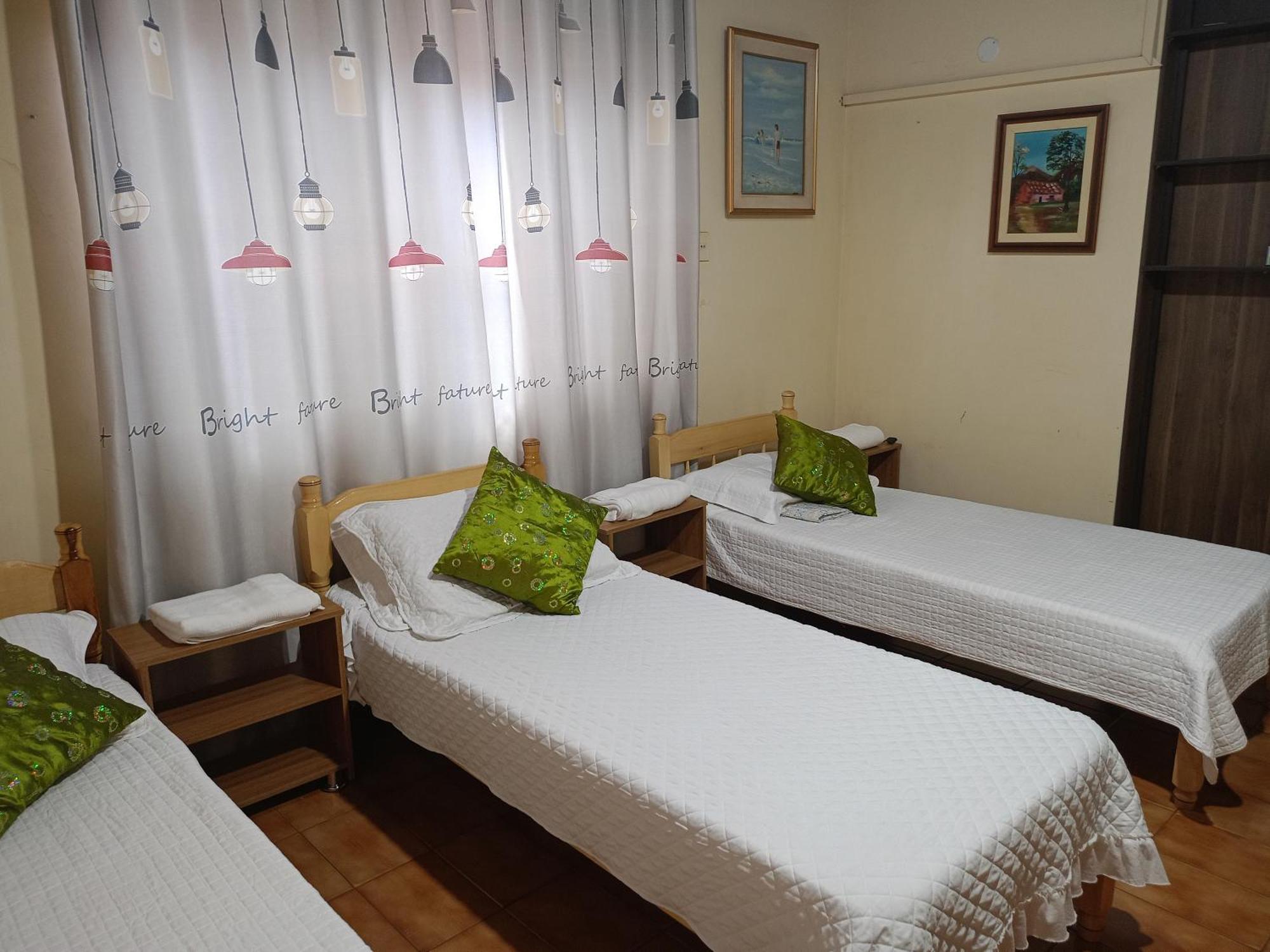 Апартаменты Residencia-Univ Сьюдад-дель-Эсте Экстерьер фото